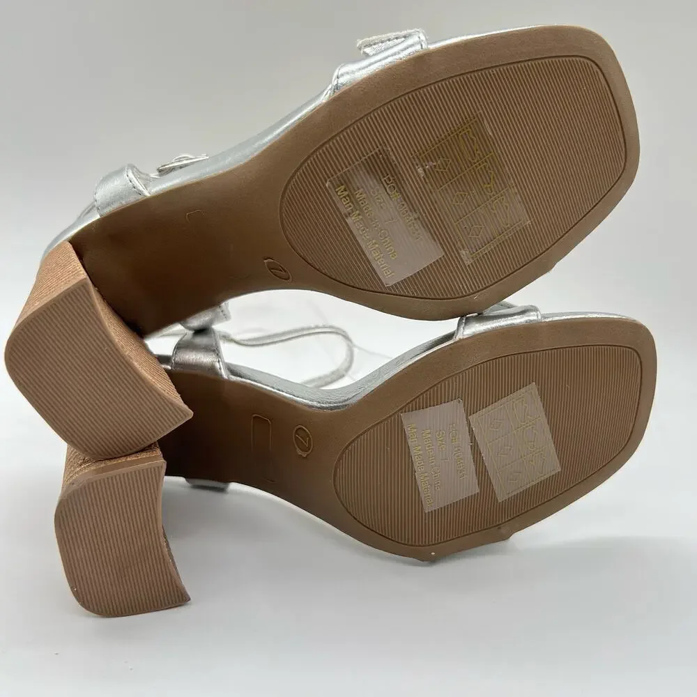 Journee Collection‎ Sandals Womens 7 Silver Dianne Heeled Open Toe Sandals NEW